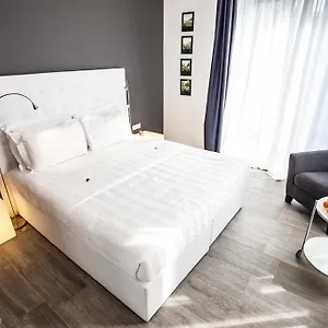 Made To Measure Business 2*, Μιλάνο Ιταλία